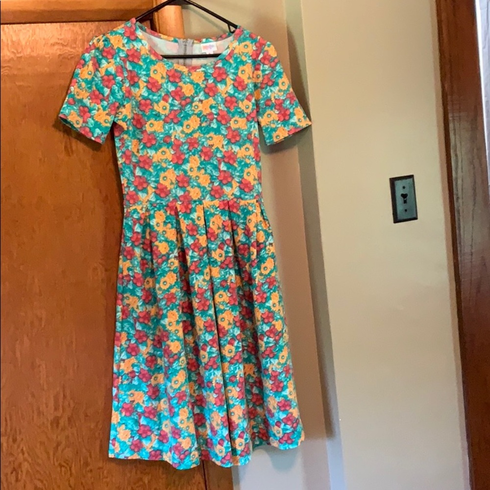 Lularoe Ameila Dress